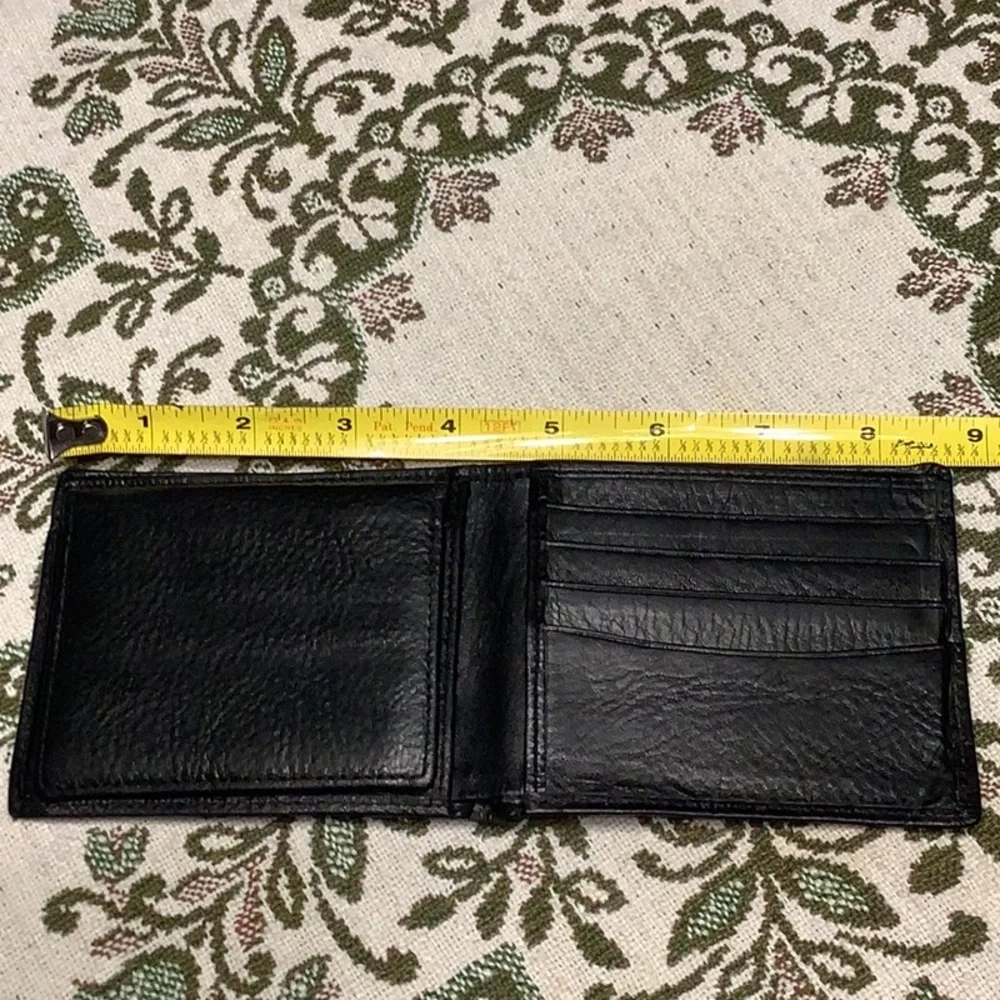 Fossil holder plastic